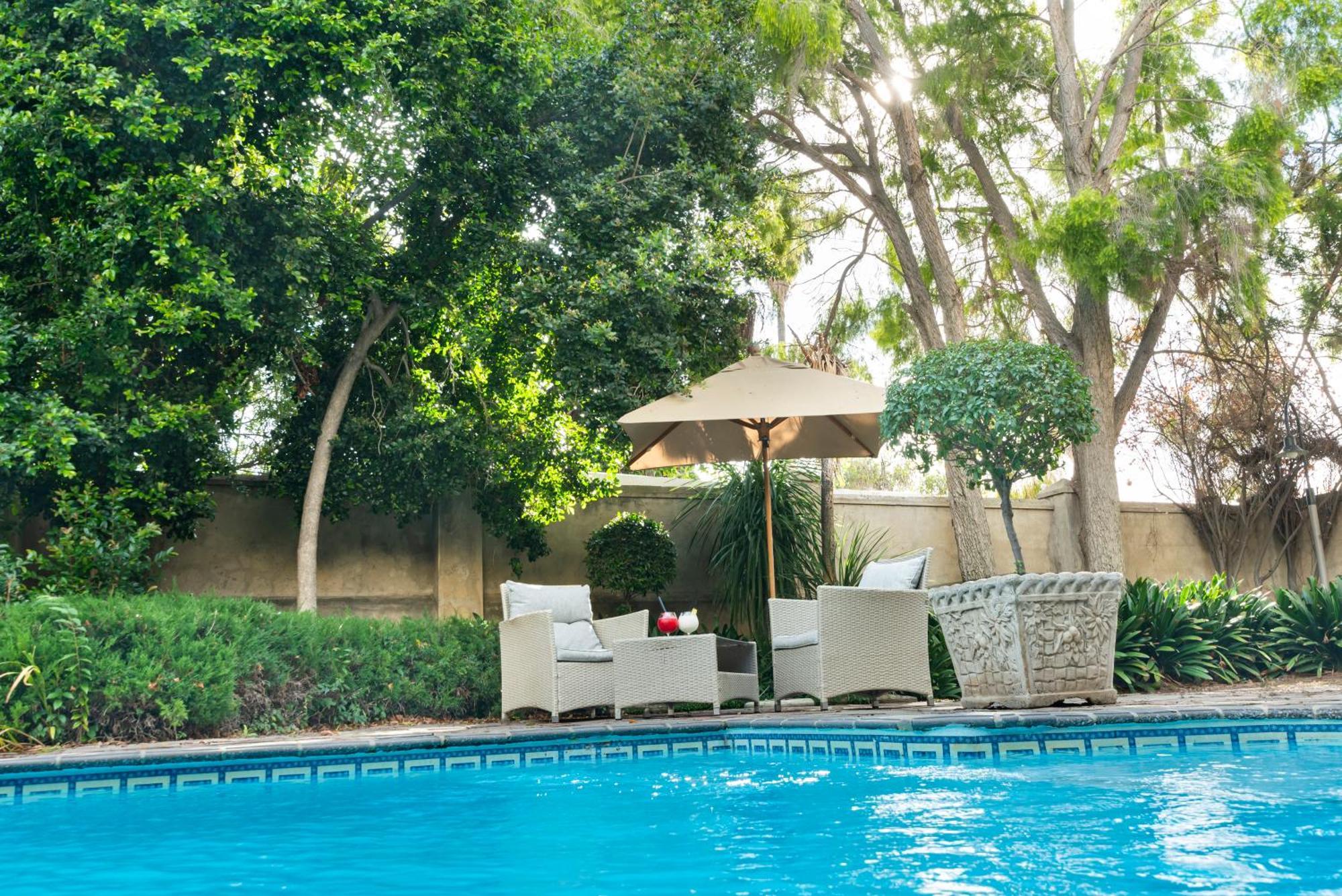 Queen'S Hotel By Bon Hotels Oudtshoorn Εξωτερικό φωτογραφία